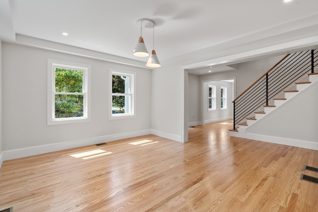 34 Coolidge Road Belmont, MA 02478 - Photo 12 of 42 Gallery Image 12