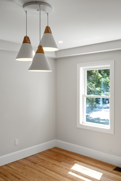 34 Coolidge Road Belmont, MA 02478 - Photo 13 of 42 Gallery Image 13
