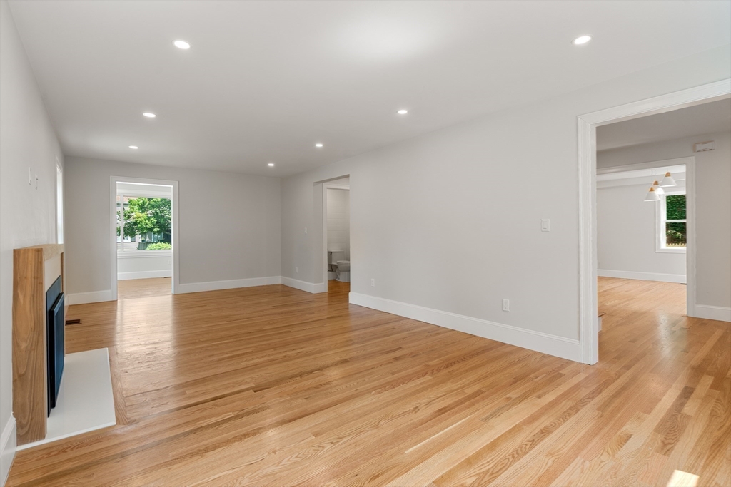 34 Coolidge Road Belmont, MA 02478 - Photo 17 of 42 Gallery Image 17