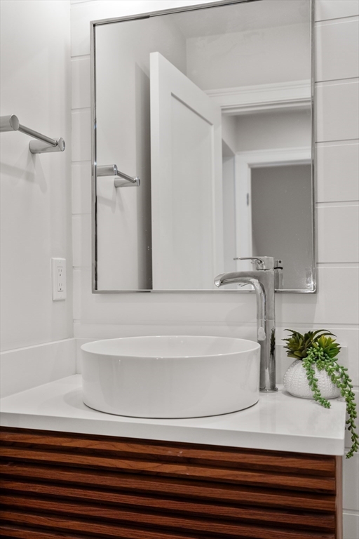 34 Coolidge Road Belmont, MA 02478 - Photo 20 of 42 Gallery Image 20
