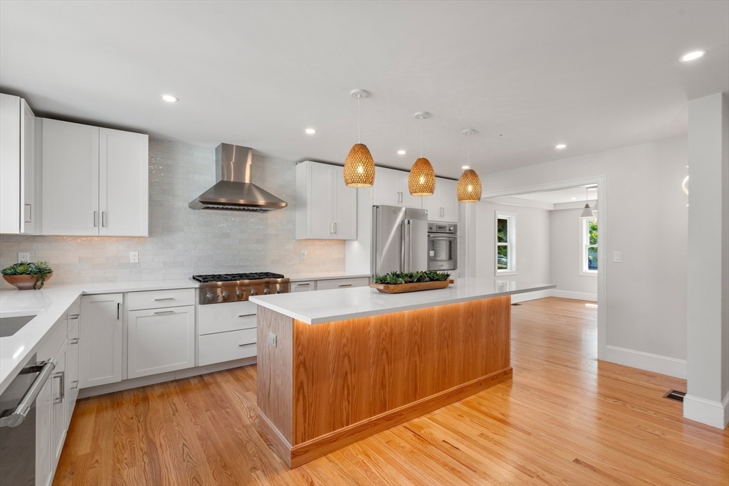 34 Coolidge Road Belmont, MA 02478 - Photo 3 of 42 Gallery Image 3