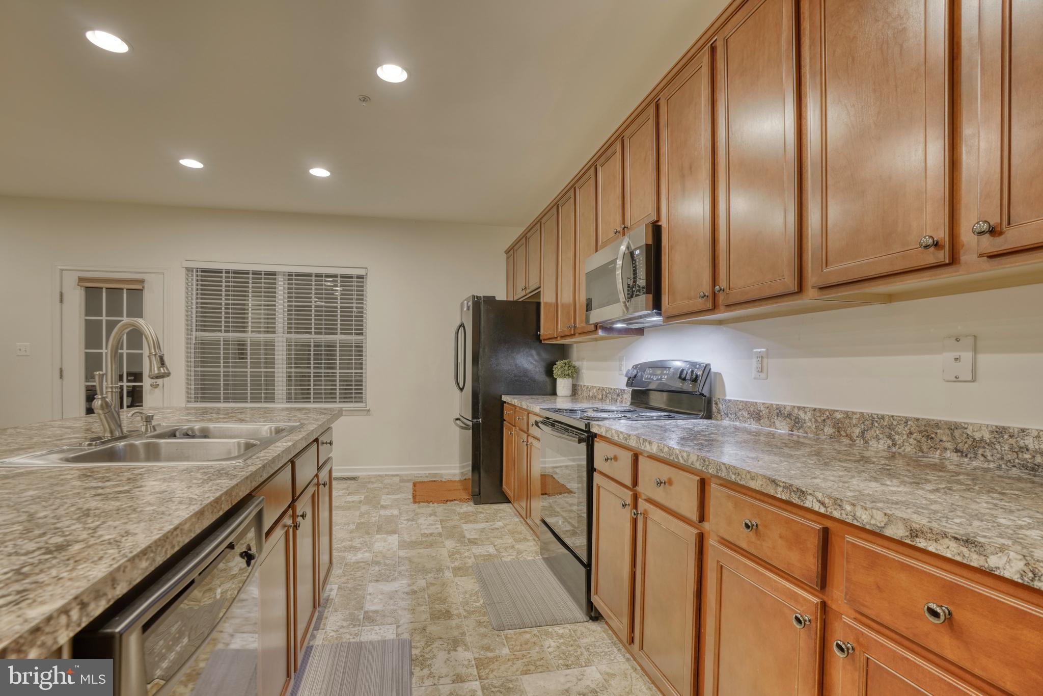 671 English Ivy Way Aberdeen, MD 21001 - Photo 11 of 40