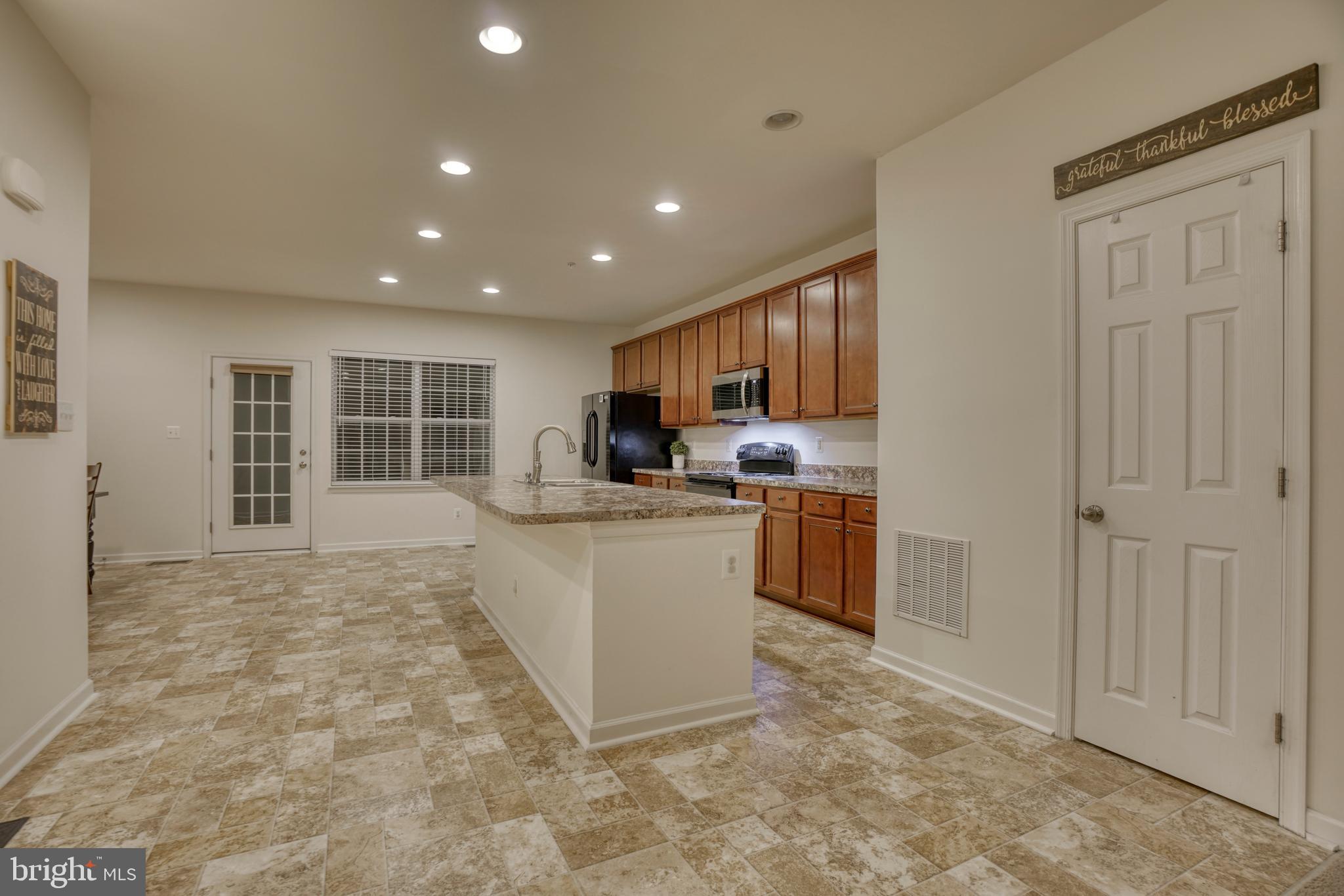 671 English Ivy Way Aberdeen, MD 21001 - Photo 8 of 40