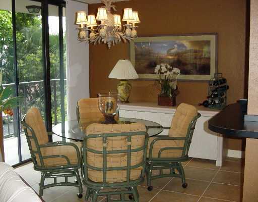 859 Jeffery Street, Unit 301 Boca Raton, FL 33487 - Photo 6 of 8 Additional Photo