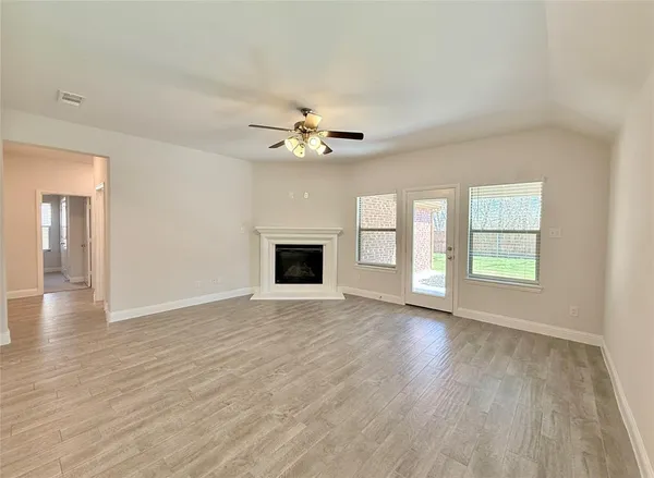 $2,000 | 2305 Caroline, Anna, TX 75409