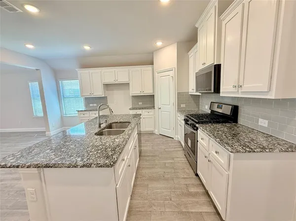 $2,000 | 2305 Caroline, Anna, TX 75409