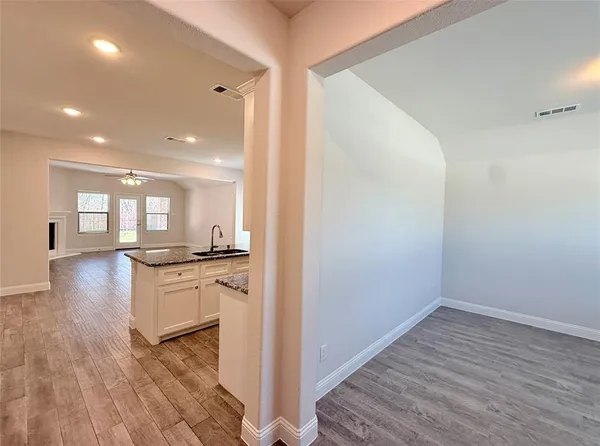 $2,000 | 2305 Caroline, Anna, TX 75409