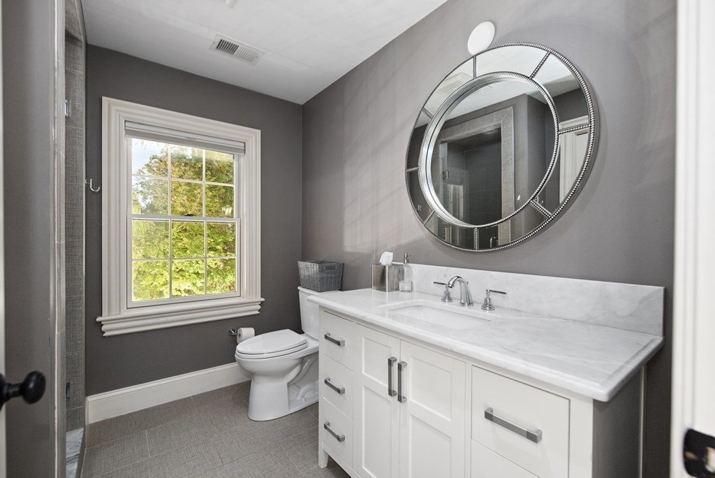 391 Dudley Road Newton, MA 02459 - Photo 14 of 19