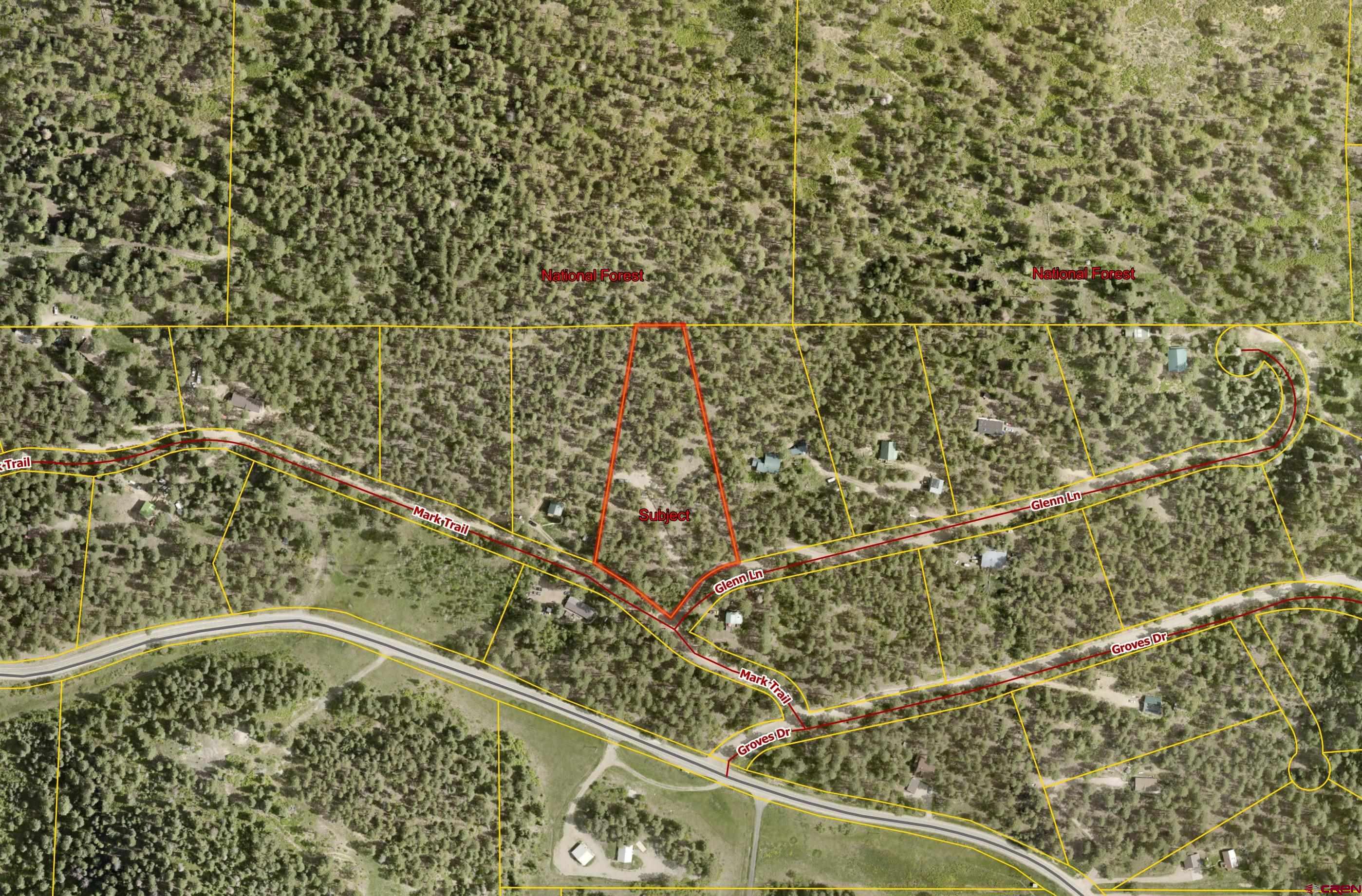 19 Glenn Lane Durango, CO 81301 - Photo 5 of 12 a bathroom with a window