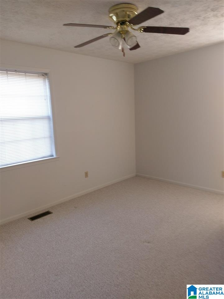 338 Collum Street Jemison, AL 35085 - Photo 9 of 27