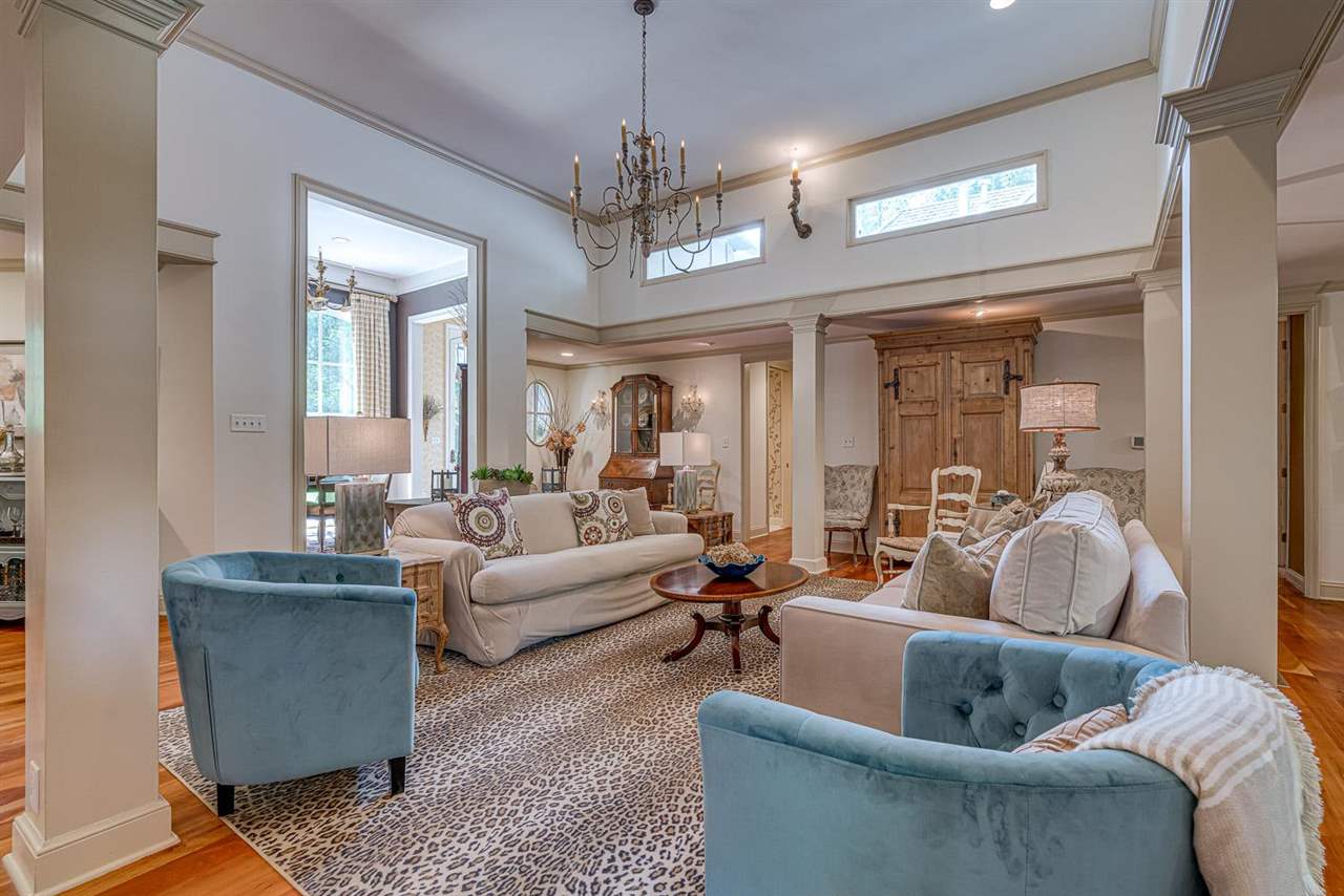 217 Green Glade Road Memphis, TN 38120 - Photo 5 of 25