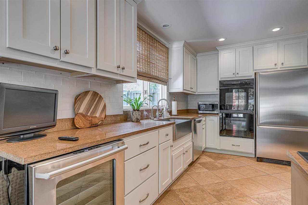 217 Green Glade Road Memphis, TN 38120 - Photo 8 of 25