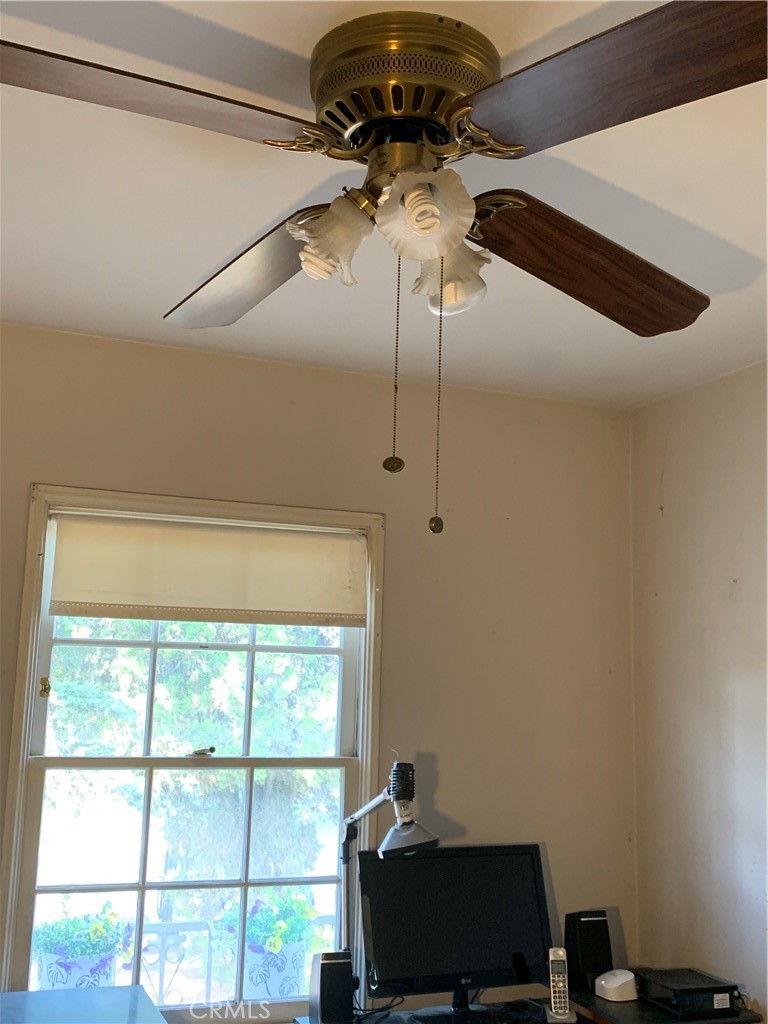 1826 Wellington Road Los Angeles, CA 90019 - Photo 51 of 59