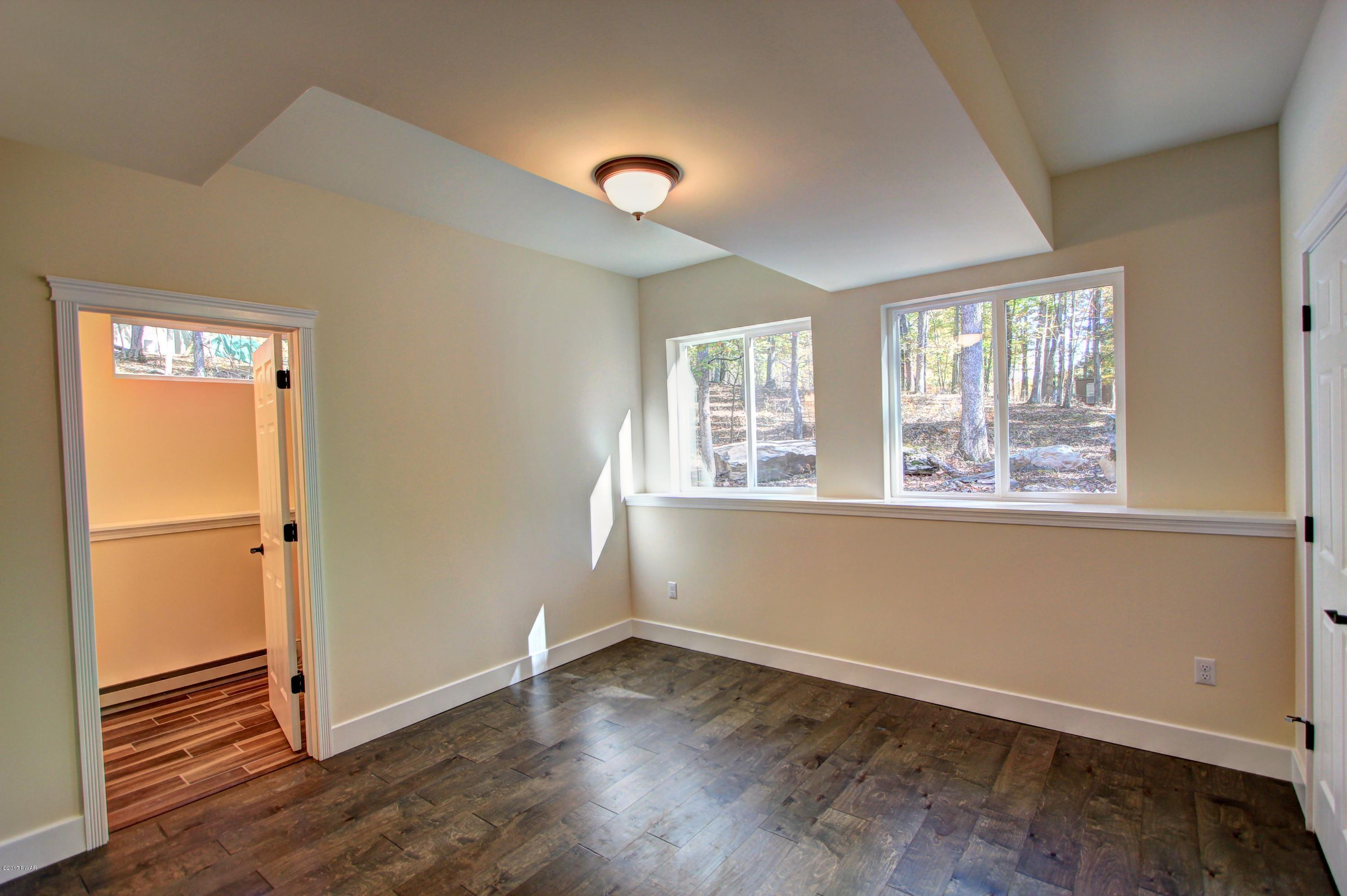102 Lakeview Road Lackawaxen, PA 18435 - Photo 21 of 57 Bedroom 2
