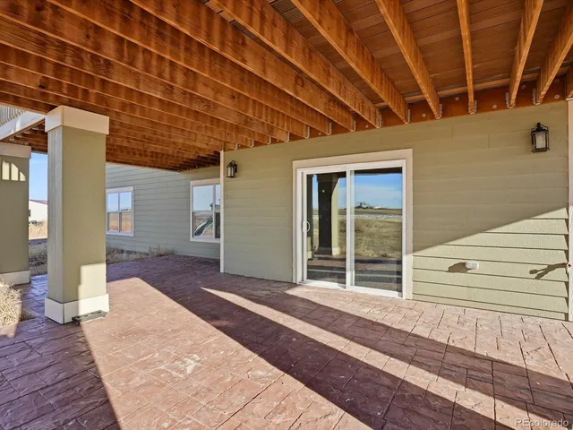 $975,000 | 14077 Indianfield Court, Hudson, CO 80642