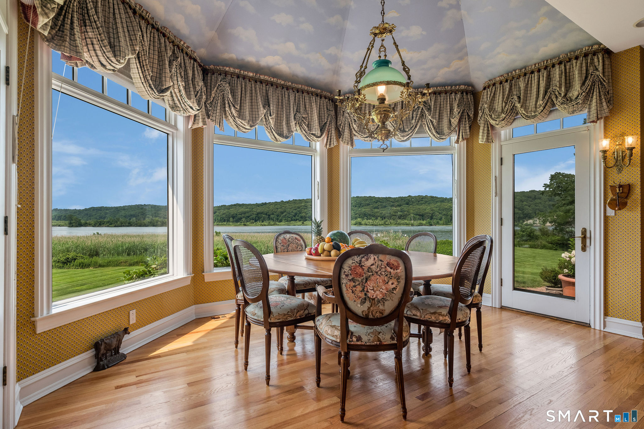 323 River Road Deep River, CT 06417 - Photo 16 of 39