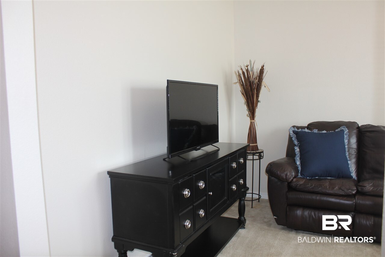 1699 Abbey Loop Foley, AL 36535 - Photo 6 of 19