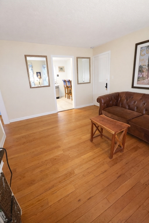 32 Colony Road, Unit 1A West Springfield, MA 01089 - Photo 5 of 13 Gallery Image 5