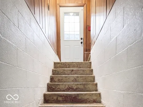 $184,000 | 4341 South 8th Street, Terre Haute, IN 47802