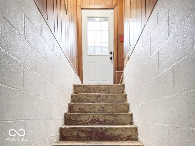 $199,000 | 4341 South 8th Street, Terre Haute, IN 47802