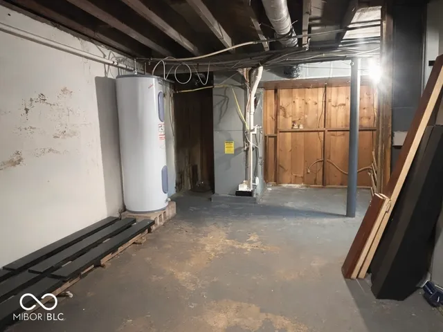 $199,000 | 4341 South 8th Street, Terre Haute, IN 47802