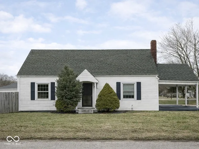 $199,000 | 4341 South 8th Street, Terre Haute, IN 47802