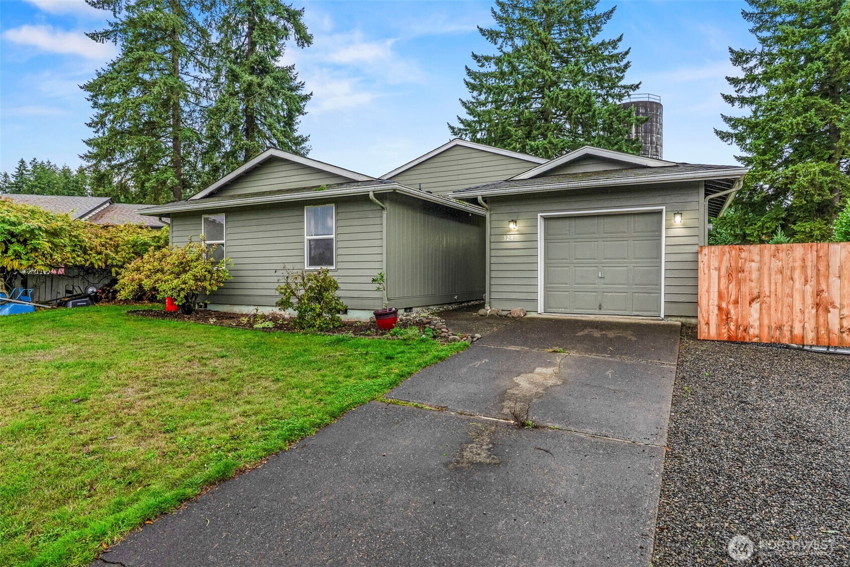 324 Cedar Court Winlock, WA 98596 - Photo 2 of 25 a view of a house with a yard