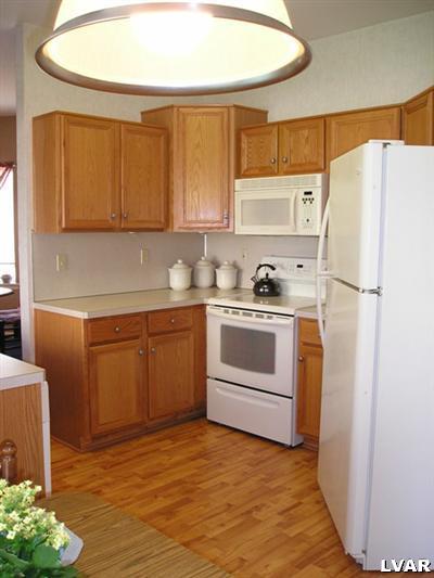 1290 Old Gate Road Northampton, PA 18067 - Photo 8 of 25 Gallery Image 8