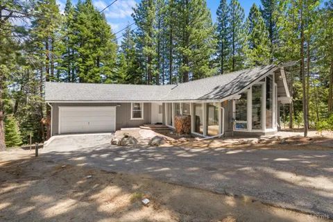 $849,000 | 1581 Estate Court, South Lake Tahoe, CA 96150