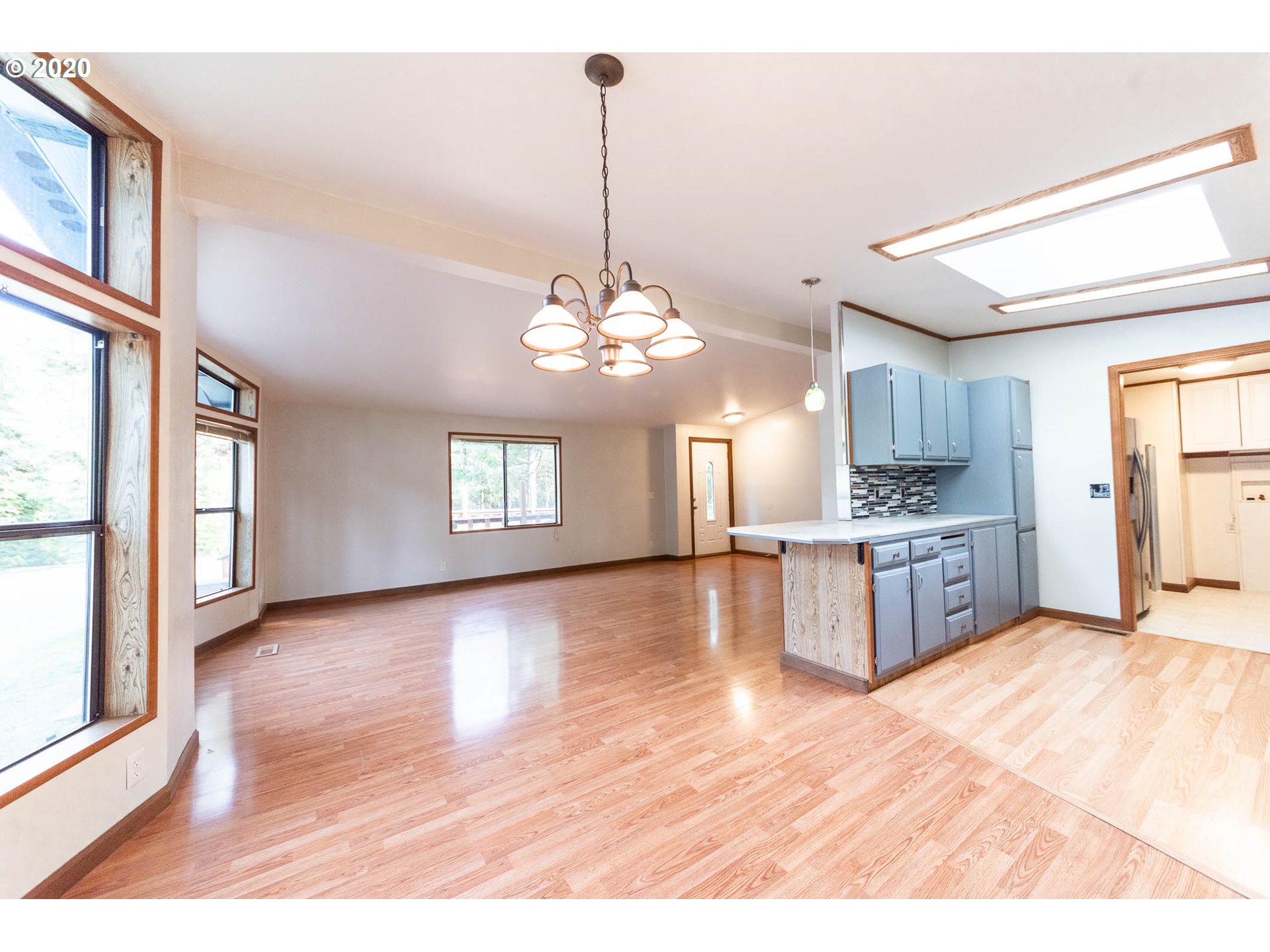 25515 East Hunter Road Veneta, OR 97487 - Photo 6 of 30 Gallery Image 6