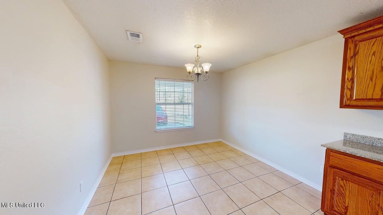 15505 Prairie Street Biloxi, MS 39532 - Photo 7 of 17 15505-11242025_144231