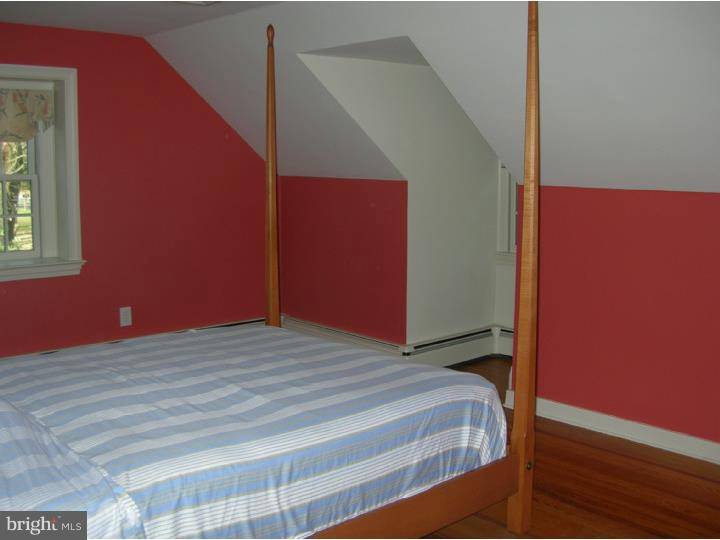 220 East Rose Tree Road Media, PA 19063 - Photo 9 of 12 Bedroom - Main