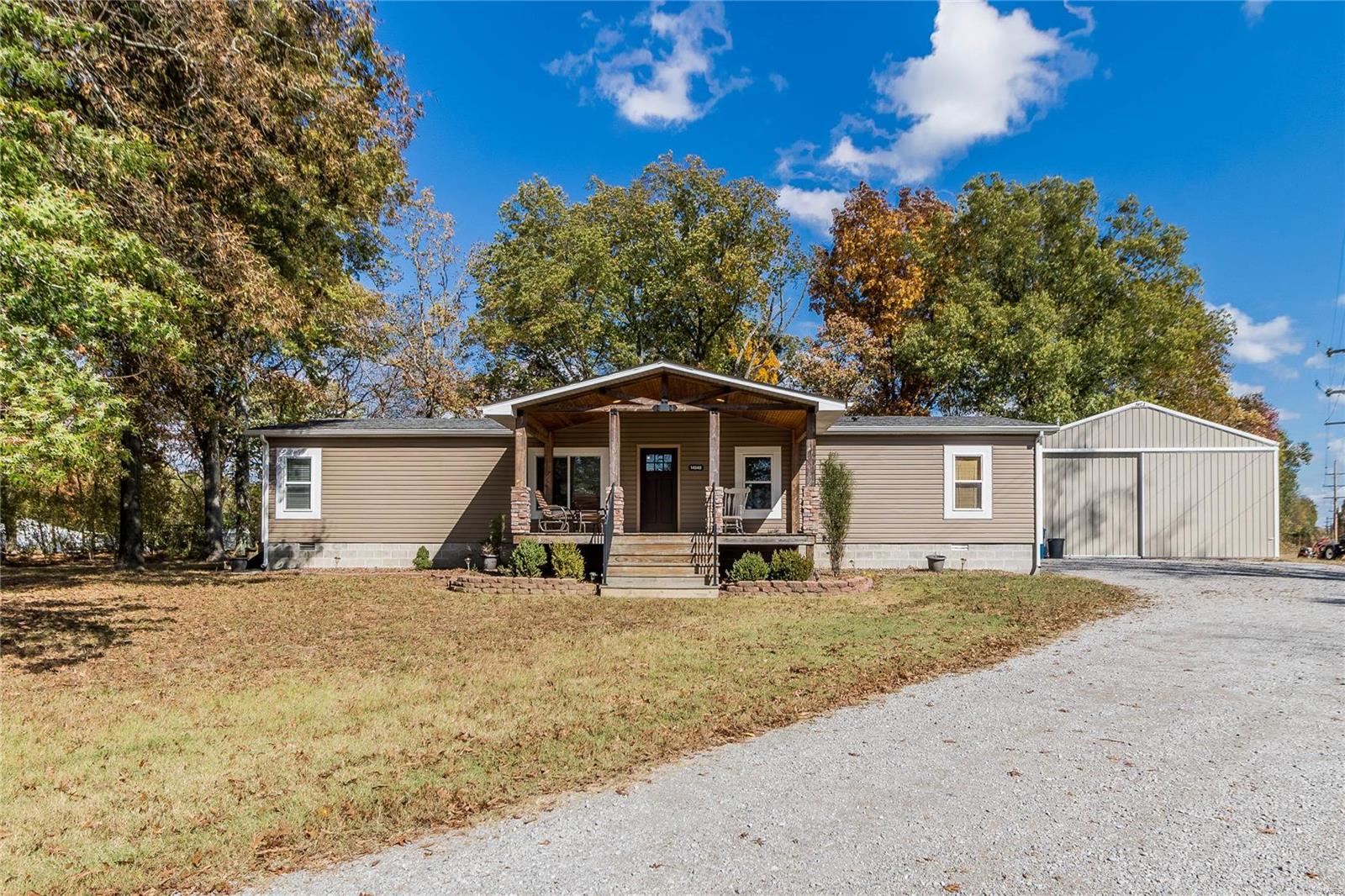 14040 Allen Road Carterville, IL 62918 - Photo 1 of 34 Gallery Image 1