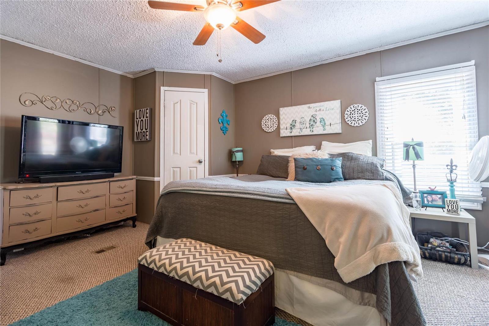 14040 Allen Road Carterville, IL 62918 - Photo 15 of 34 Gallery Image 15