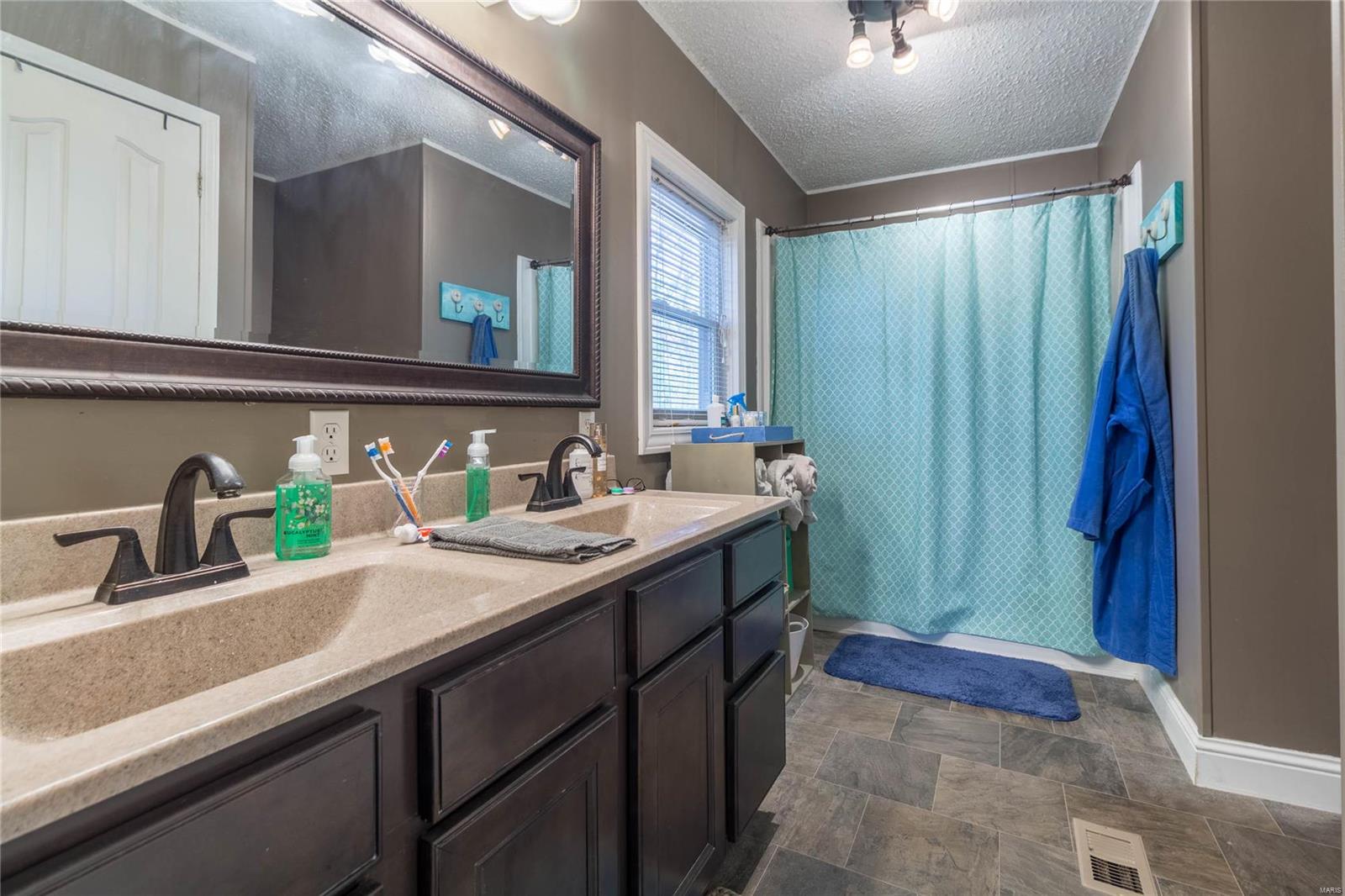 14040 Allen Road Carterville, IL 62918 - Photo 16 of 34 Gallery Image 16