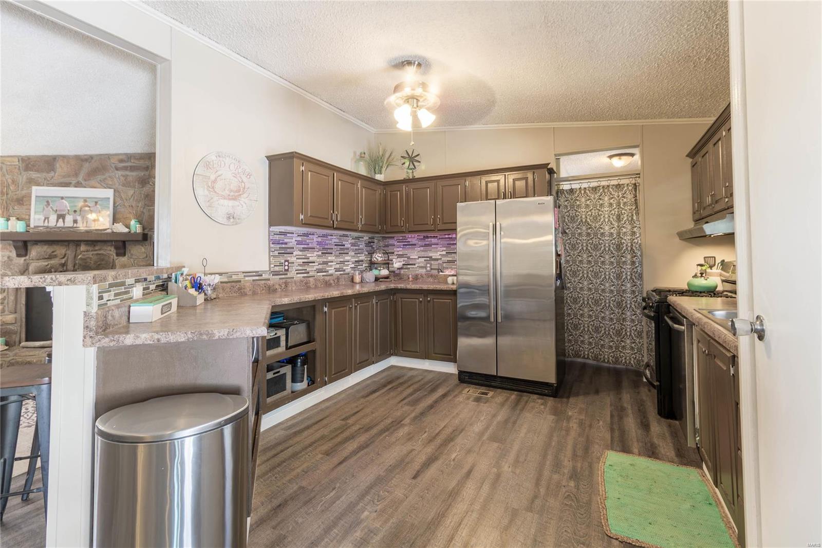 14040 Allen Road Carterville, IL 62918 - Photo 8 of 34 Gallery Image 8