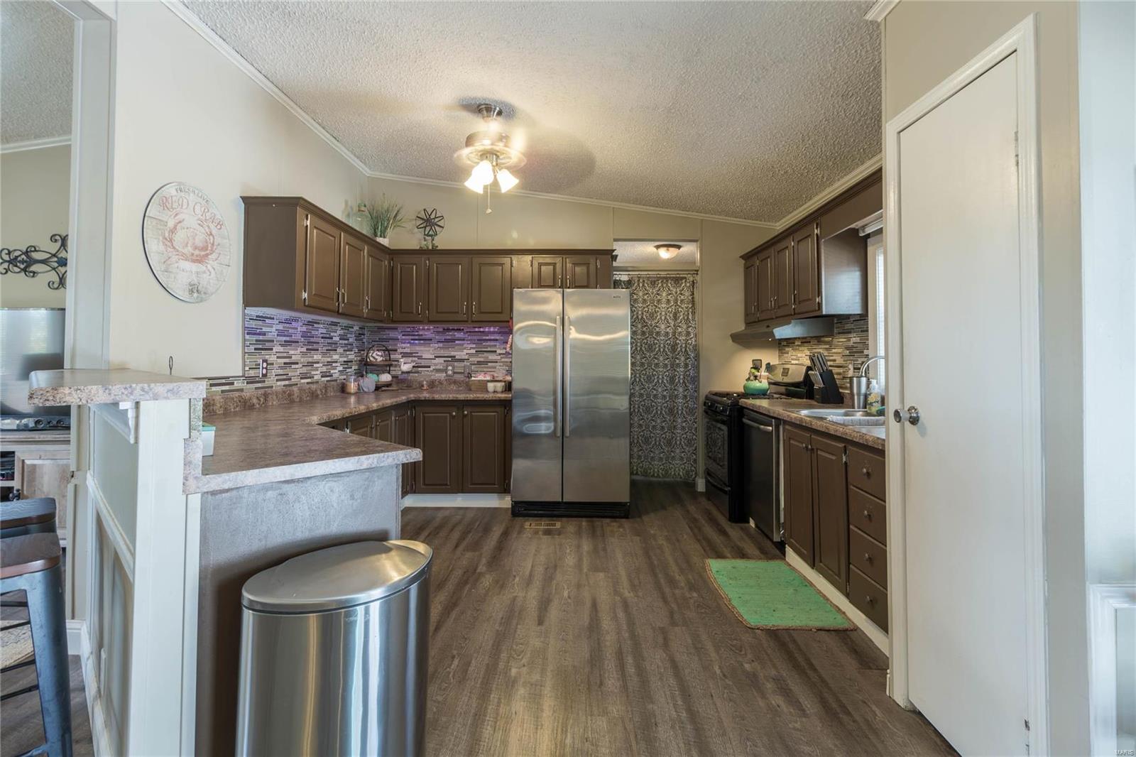 14040 Allen Road Carterville, IL 62918 - Photo 10 of 34 Gallery Image 10