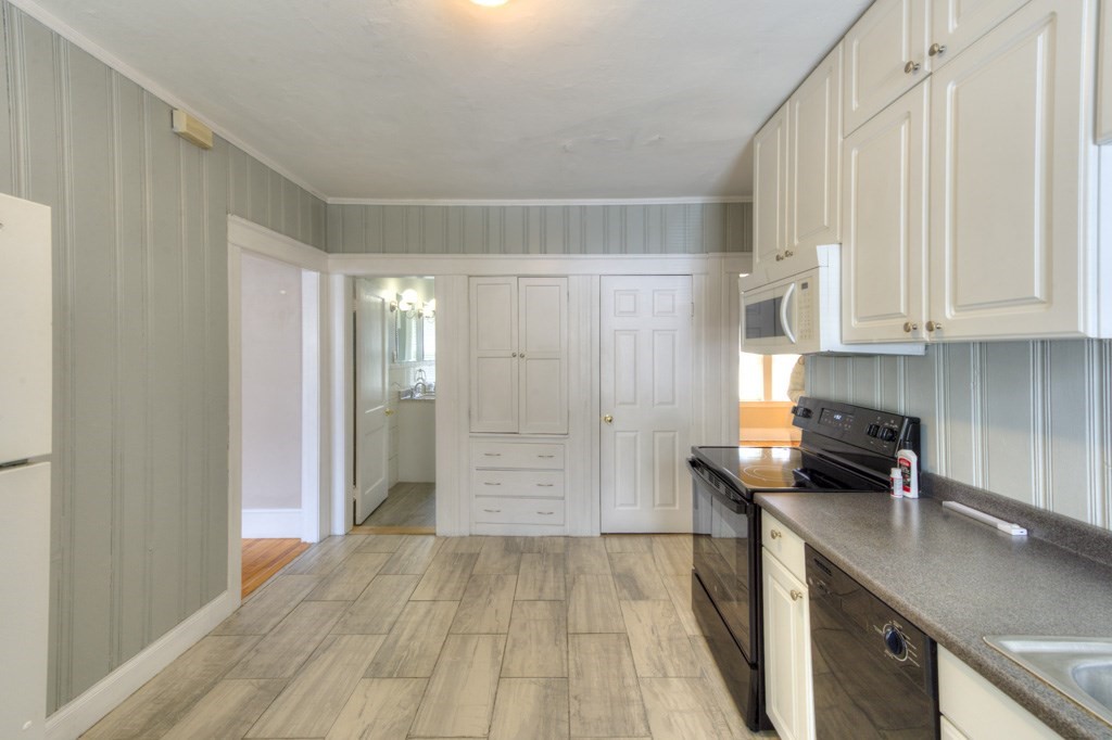 16 Flagg Street Worcester, MA 01602 - Photo 36 of 42