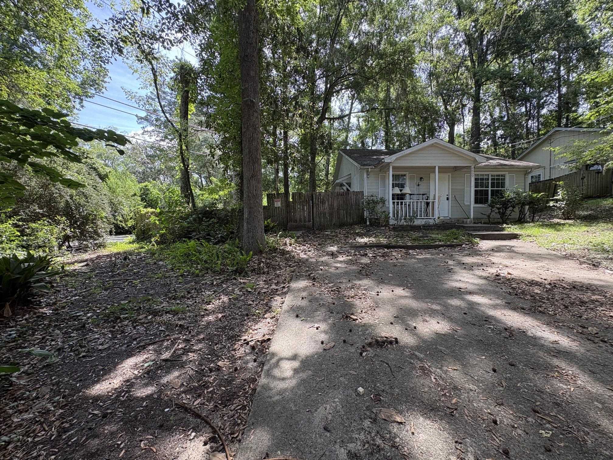 2609 Eddie Road Tallahassee, FL 32308 - Photo 2 of 23
