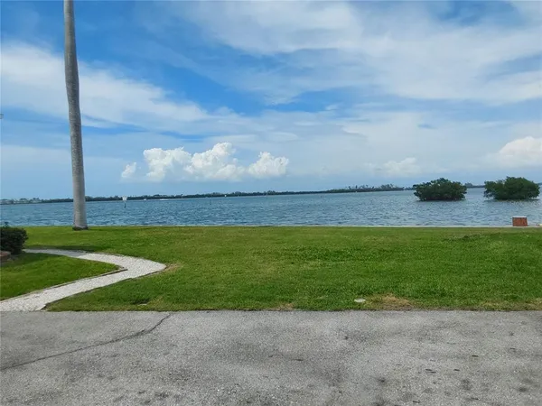 $55,000 | 3720 115th St Court West, Bradenton, FL 34210