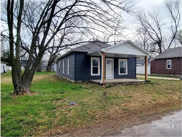 $130,000 | 615 North Oak Street, Iola, KS 66749