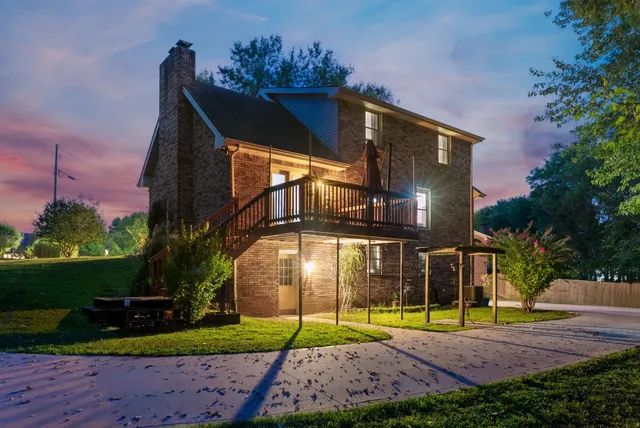 a view of outdoor space and garden