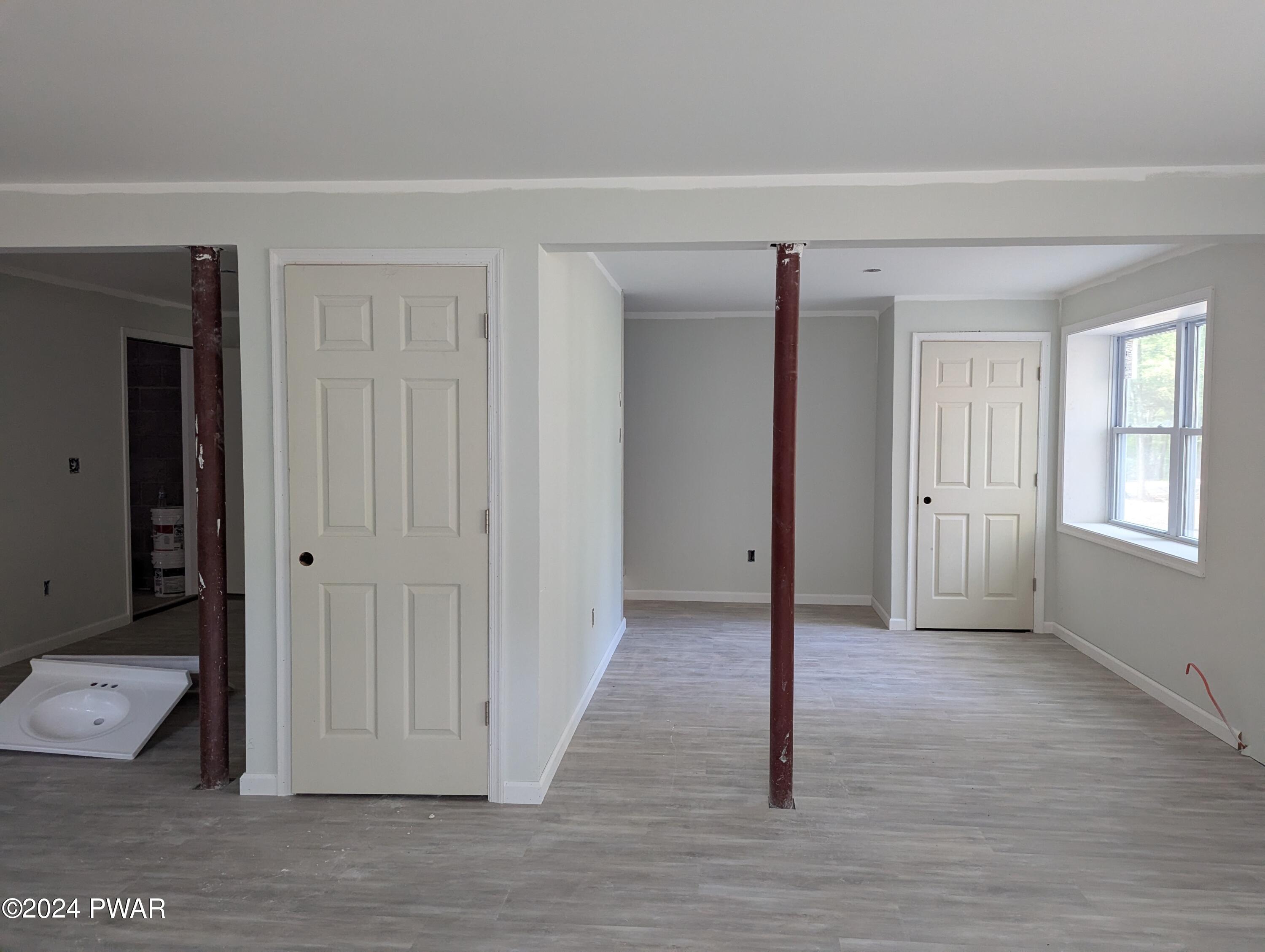 111 Lewis Road Milford, PA 18337 - Photo 5 of 19