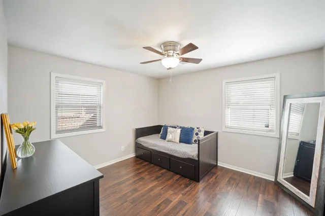 $549,995 | 2406 Willowby Drive, Houston, TX 77008