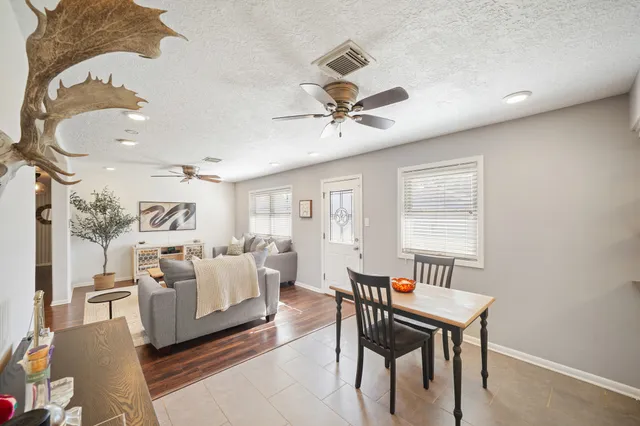 $549,995 | 2406 Willowby Drive, Houston, TX 77008