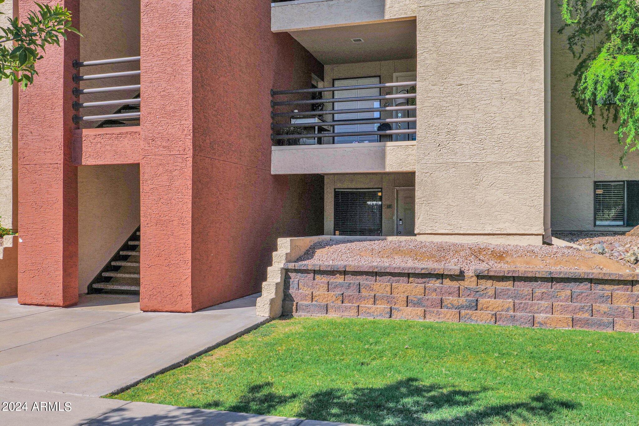 1340 North Recker Road, Unit 132 Mesa, AZ 85205 - Photo 18 of 22 18-web-or-mls-P1042962