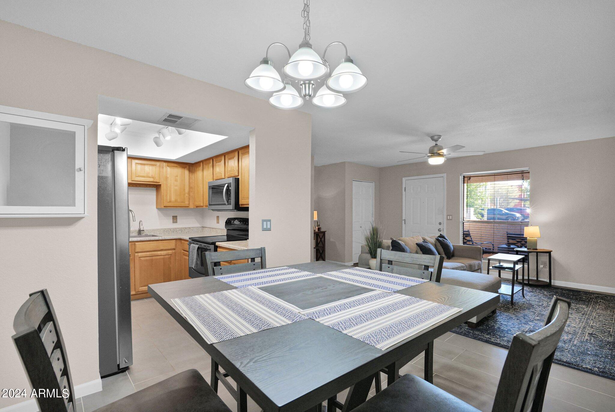 1340 North Recker Road, Unit 132 Mesa, AZ 85205 - Photo 8 of 22 11-web-or-mls-P1042953