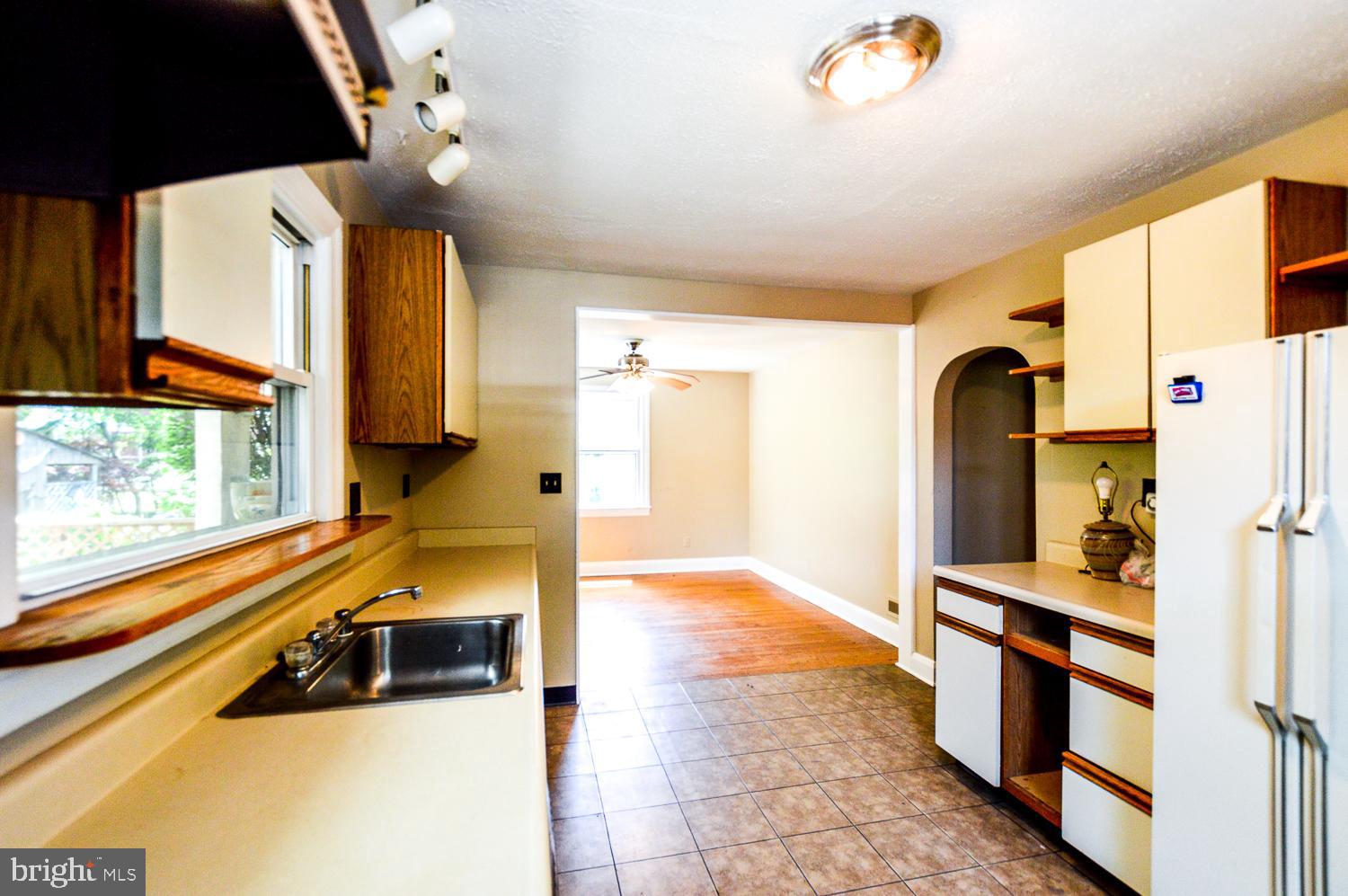 1807 Lynch Road Dundalk, MD 21222 - Photo 13 of 40