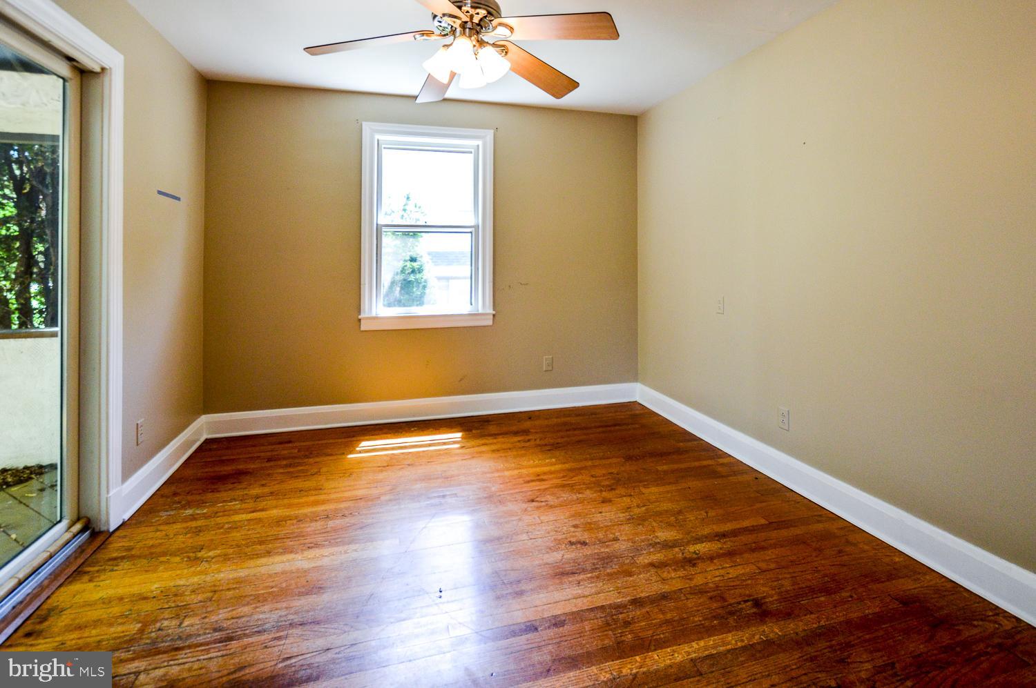 1807 Lynch Road Dundalk, MD 21222 - Photo 17 of 40