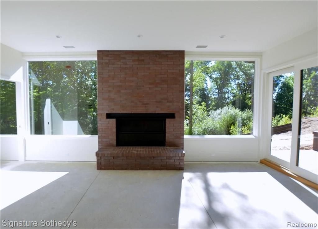 1426 Eastway Rochester Hills, MI 48306 - Photo 31 of 48